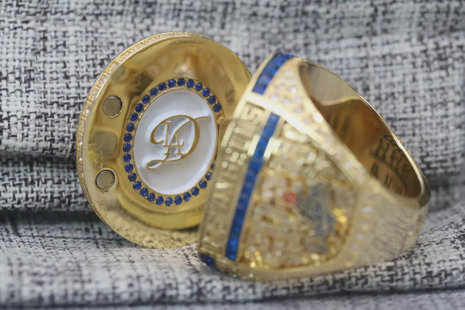 2024 Los Angeles Dodgers World Series Championship Ring - Standard Series Ringdom Dynasty